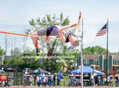Thumbnail 3 in NYSPHSAA Outdoor Track & Field Championships (High Jump) photogallery.