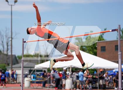 Thumbnail 2 in NYSPHSAA Outdoor Track & Field Championships (High Jump) photogallery.