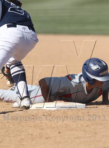 Thumbnail 3 in University @ Birmingham (LA City Section Playoffs) photogallery.