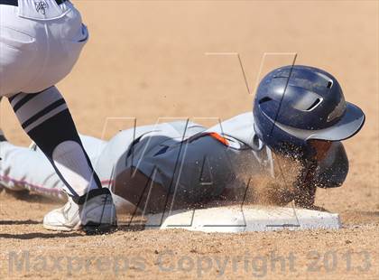 Thumbnail 3 in University @ Birmingham (LA City Section Playoffs) photogallery.