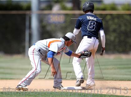 Thumbnail 1 in University @ Birmingham (LA City Section Playoffs) photogallery.