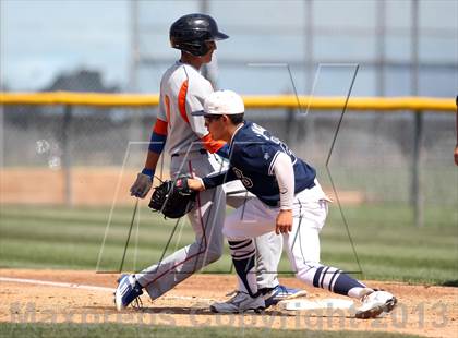 Thumbnail 2 in University @ Birmingham (LA City Section Playoffs) photogallery.