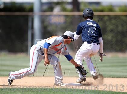 Thumbnail 3 in University @ Birmingham (LA City Section Playoffs) photogallery.