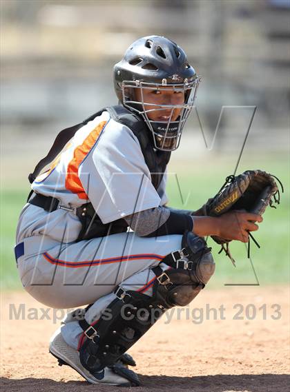 Thumbnail 1 in University @ Birmingham (LA City Section Playoffs) photogallery.