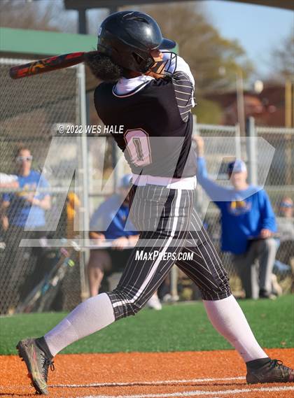 Thumbnail 2 in Millington Central vs. Valley View (Morris Hunter Tournament) photogallery.
