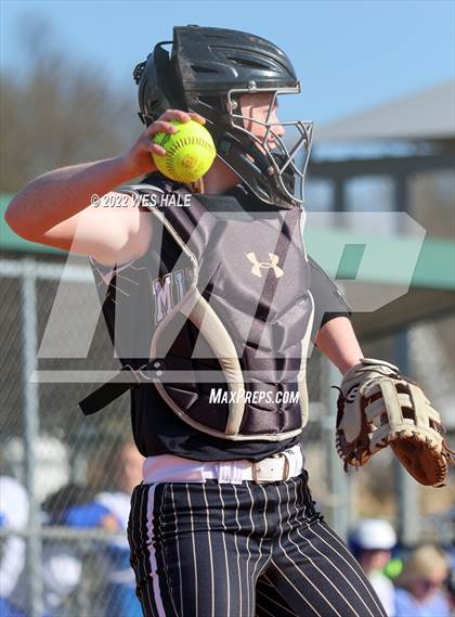 Thumbnail 2 in Millington Central vs. Valley View (Morris Hunter Tournament) photogallery.