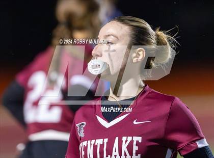 Thumbnail 1 in Stadium @ Kentlake photogallery.