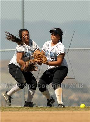 Thumbnail 3 in Carson vs. El Dorado (Santiago Spring Fling) photogallery.