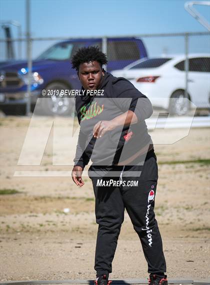 Thumbnail 1 in Highland vs Littlerock vs Eastside (Shot Put) photogallery.