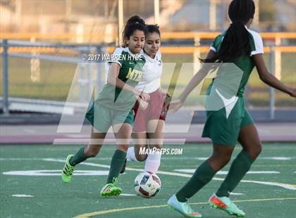 Thumbnail 2 in Florin @ Monterey Trail photogallery.