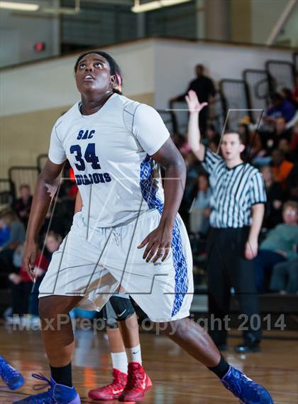 Thumbnail 1 in Mater Dei vs. Sacramento (West Coast Jamboree) photogallery.