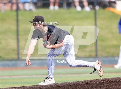 Thumbnail 1 in Castle View @ Grandview (CHSAA 5A First Round) photogallery.