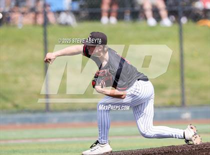 Thumbnail 2 in Castle View @ Grandview (CHSAA 5A First Round) photogallery.
