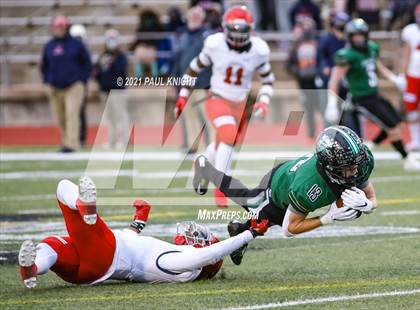 Thumbnail 1 in Manvel @ Cedar Park (UIL 5A D1 Quarterfinal Playoff) photogallery.
