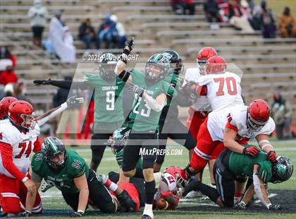 Thumbnail 2 in Manvel @ Cedar Park (UIL 5A D1 Quarterfinal Playoff) photogallery.