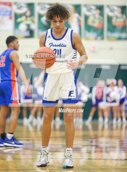 Thumbnail 1 in Whiteland vs. Franklin Community (IHSAA 4A Sectional Semifinal) photogallery.