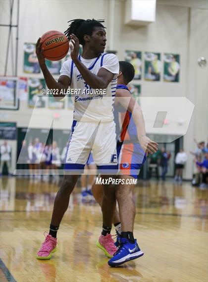Thumbnail 2 in Whiteland vs. Franklin Community (IHSAA 4A Sectional Semifinal) photogallery.