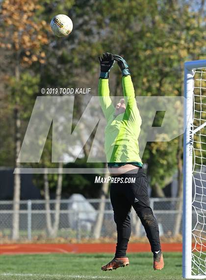 Thumbnail 2 in Housatonic-Wamogo @ Cromwell (CIAC Class S Second Round) photogallery.