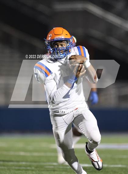 Thumbnail 2 in Malverne vs. North Shore (NYSPHSAA Section 8 Conference 4 Semifinal) photogallery.