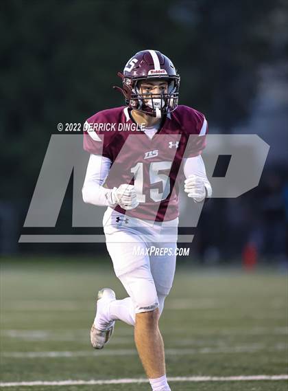 Thumbnail 3 in Malverne vs. North Shore (NYSPHSAA Section 8 Conference 4 Semifinal) photogallery.