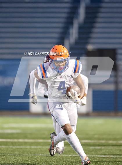 Thumbnail 3 in Malverne vs. North Shore (NYSPHSAA Section 8 Conference 4 Semifinal) photogallery.