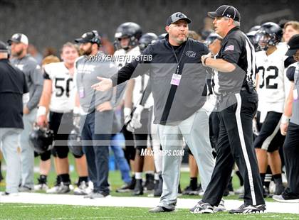 Thumbnail 3 in Oak Grove vs. White Castle (LHSAA Class 1A Final)  photogallery.
