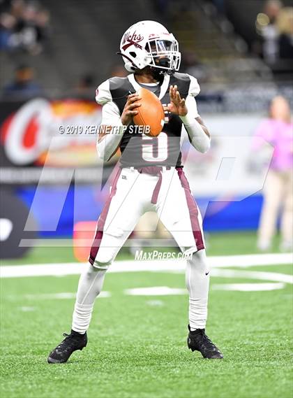 Thumbnail 3 in Oak Grove vs. White Castle (LHSAA Class 1A Final)  photogallery.