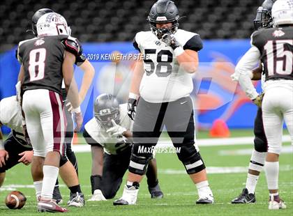Thumbnail 2 in Oak Grove vs. White Castle (LHSAA Class 1A Final)  photogallery.
