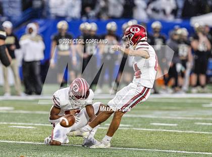 Thumbnail 1 in Calhoun vs. Warner Robins (GHSA 5A Championship) photogallery.