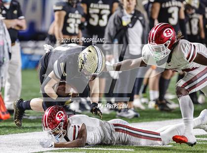Thumbnail 2 in Calhoun vs. Warner Robins (GHSA 5A Championship) photogallery.
