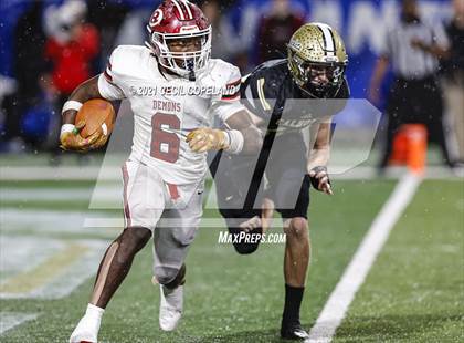 Thumbnail 2 in Calhoun vs. Warner Robins (GHSA 5A Championship) photogallery.