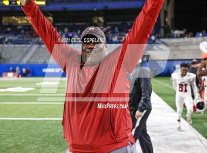 Thumbnail 3 in Calhoun vs. Warner Robins (GHSA 5A Championship) photogallery.