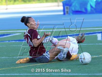 Thumbnail 2 in Steele Canyon vs. Rancho Buena Vista (CIF SDS D1 Final) photogallery.