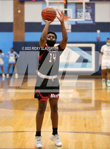 Thumbnail 2 in SIU Charter vs Belleville East (Chick-fil-A Classic) photogallery.