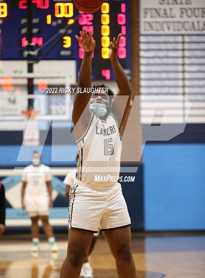 Thumbnail 3 in SIU Charter vs Belleville East (Chick-fil-A Classic) photogallery.