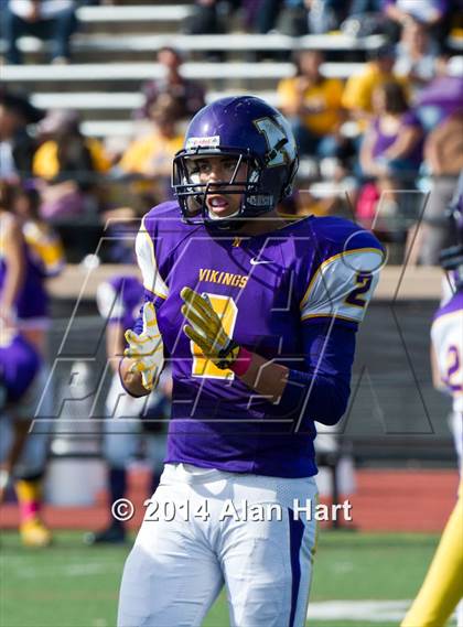 Thumbnail 1 in Faith Christian @ Denver North photogallery.