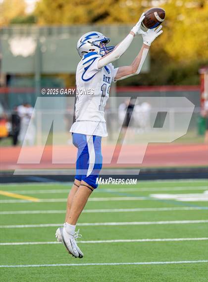 Thumbnail 2 in JV: Rocklin @ Jesuit photogallery.