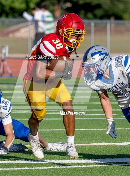 Thumbnail 1 in JV: Rocklin @ Jesuit photogallery.