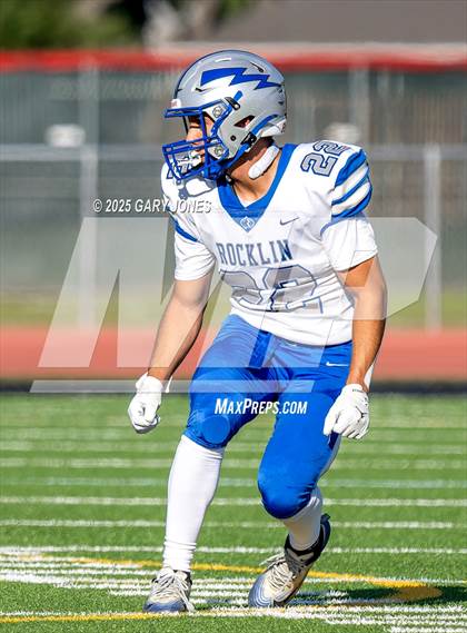 Thumbnail 1 in JV: Rocklin @ Jesuit photogallery.