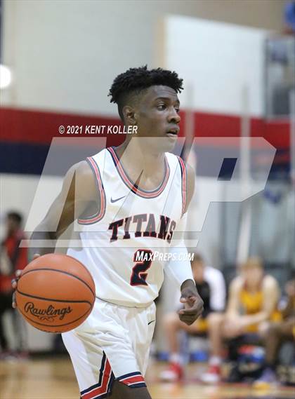 Thumbnail 1 in Utica Ford @ Sterling Heights Stevenson photogallery.