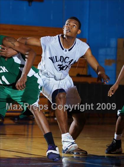 Thumbnail 2 in John Bowne vs Bassick (Queens Jam Christmas Classic) photogallery.