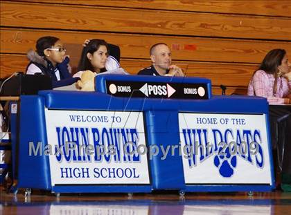 Thumbnail 1 in John Bowne vs Bassick (Queens Jam Christmas Classic) photogallery.