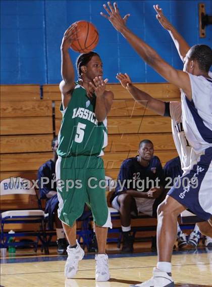 Thumbnail 1 in John Bowne vs Bassick (Queens Jam Christmas Classic) photogallery.
