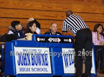 Thumbnail 3 in John Bowne vs Bassick (Queens Jam Christmas Classic) photogallery.