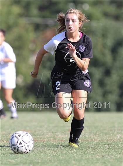 Thumbnail 1 in Bearden vs. Sevier County (Bearden Invitational) photogallery.