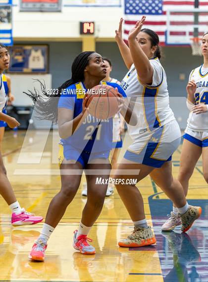 Thumbnail 1 in Foothill @ Newark Memorial photogallery.