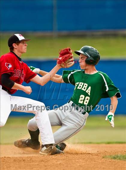 Thumbnail 1 in Fort Bend Baptist vs Fort Worth Christian (TAPPS 4A Semifinal) photogallery.