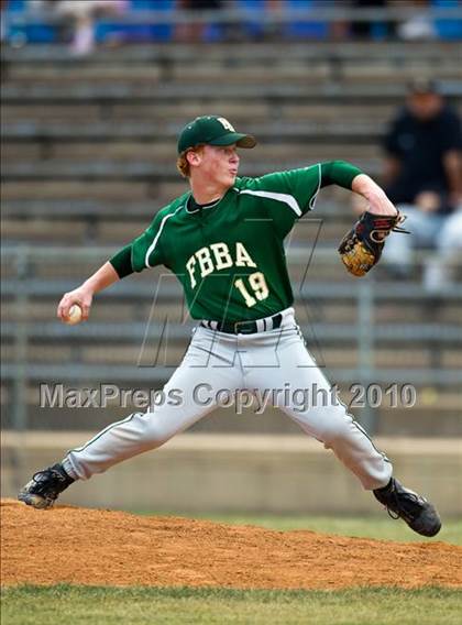 Thumbnail 2 in Fort Bend Baptist vs Fort Worth Christian (TAPPS 4A Semifinal) photogallery.