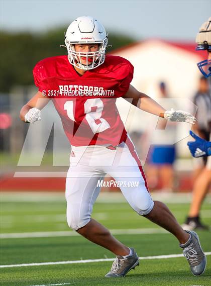 Thumbnail 1 in Sunnyvale @ Pottsboro (Scrimmage) photogallery.