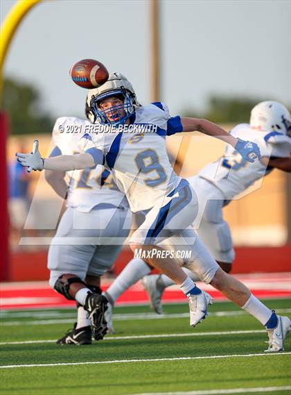 Thumbnail 1 in Sunnyvale @ Pottsboro (Scrimmage) photogallery.